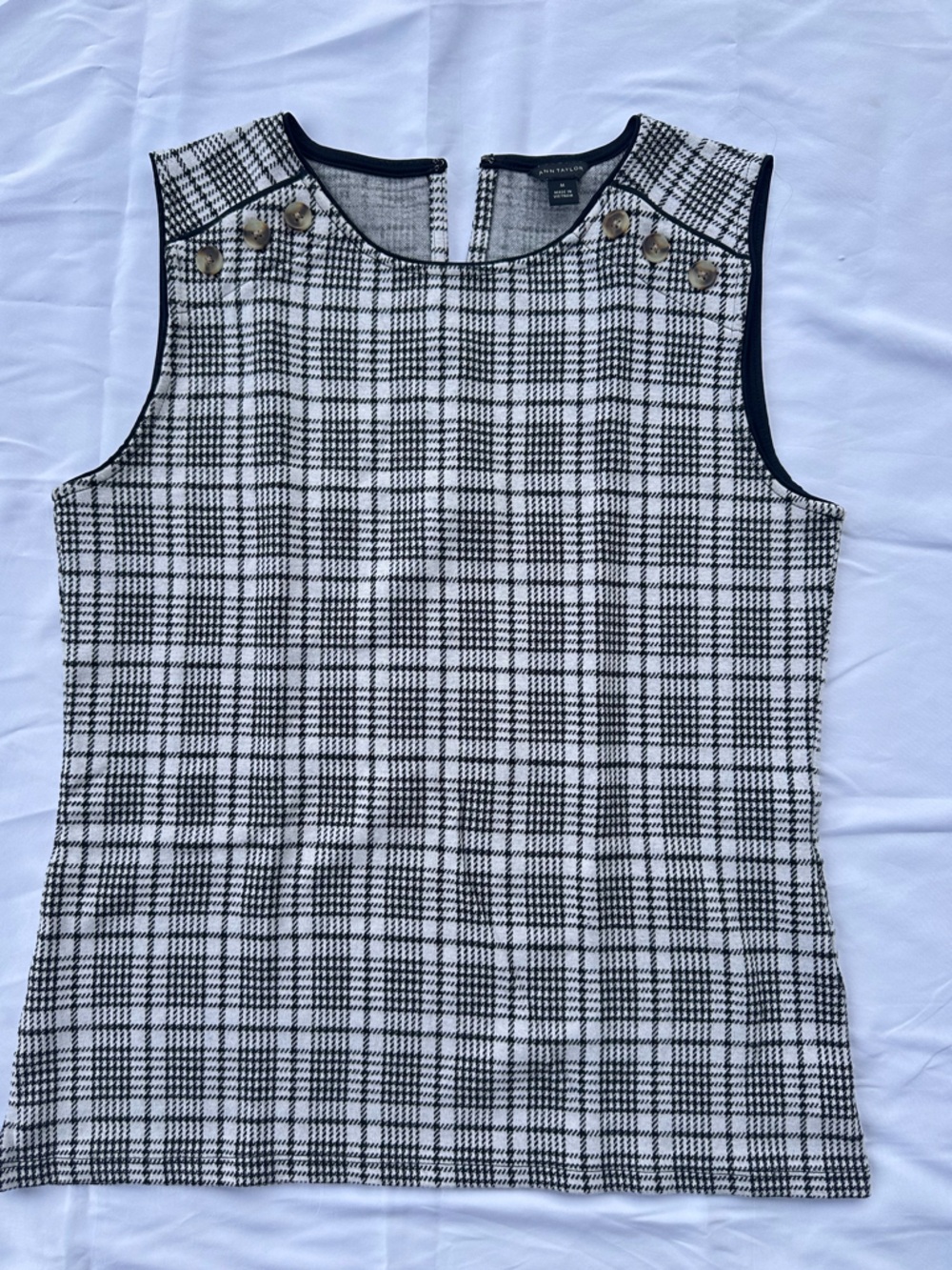 Ann Taylor Black and White Plaid Sleeveless Shell with Button Accents